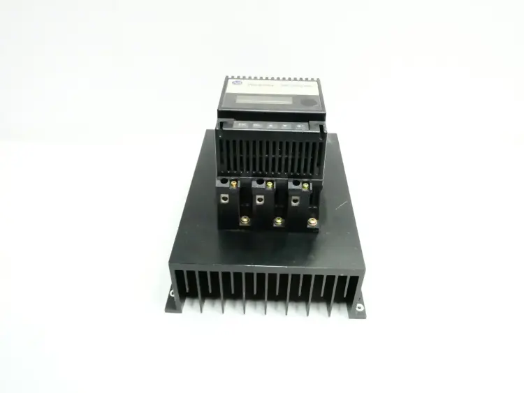 ALLEN BRADLEY 150-B54NCD смарт-контроллер двигателя (плавный пуск) ALLEN BRADLEY 150-B54NCD — смарт-контроллер двигателя (плавный пуск, 54 A)