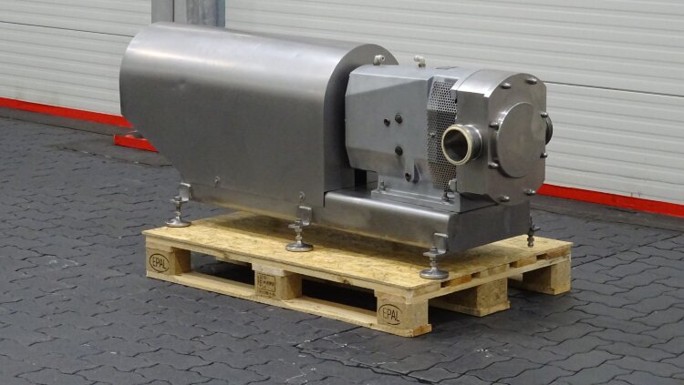 ALFA-LAVAL SRU6/260/LD (роторный лопастной насос)