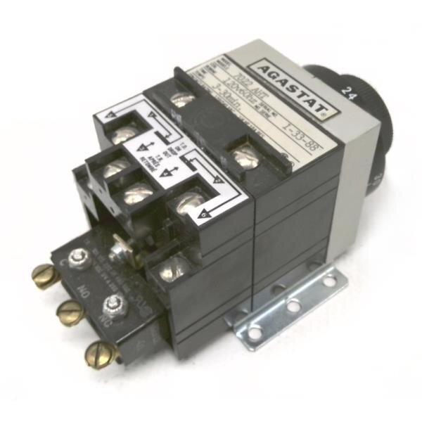 AGASTAT 7022AHT Реле времени AGASTAT 7022AHT — реле времени, 120 В AC, 3–30 мин