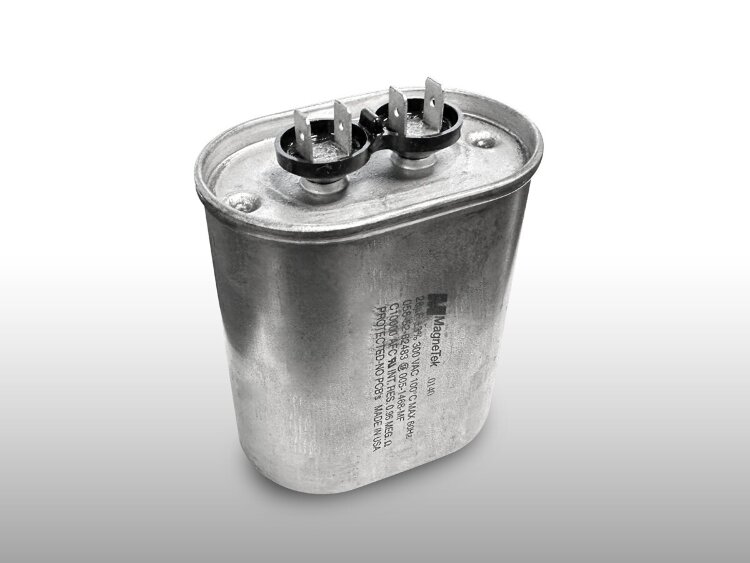 AEROVOX 005-1468-MF конденсатор 28 µF 300 VAC