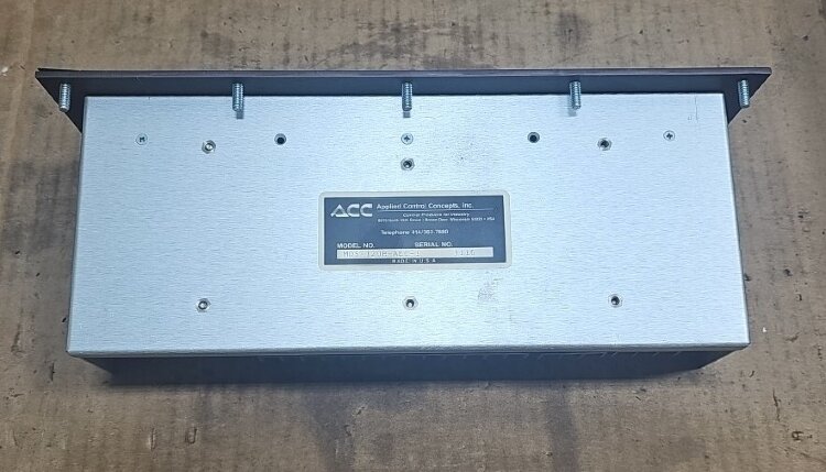 ACC MDS-120B — модуль индикации / панель оператора 10.5