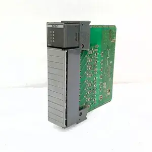 ALLEN BRADLEY 17460A8 модуль выхода (SLC 500)