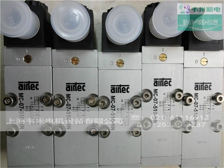 AIRTEC 40-K03-040-14 Угольник AIRTEC 40-K03-040-14, для трубки Ø4, резьба G1/4