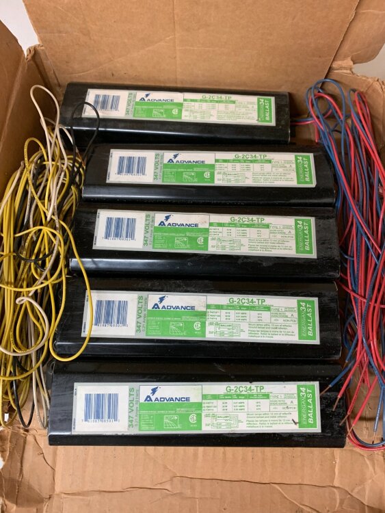 Балласт ADVANCE TRANSFORMER G-2C34-TP