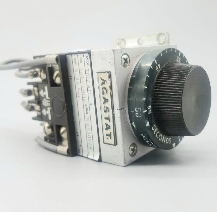 AGASTAT 7012ADLS реле времени, 2-полюсное, 120 V AC, установлено 30 с