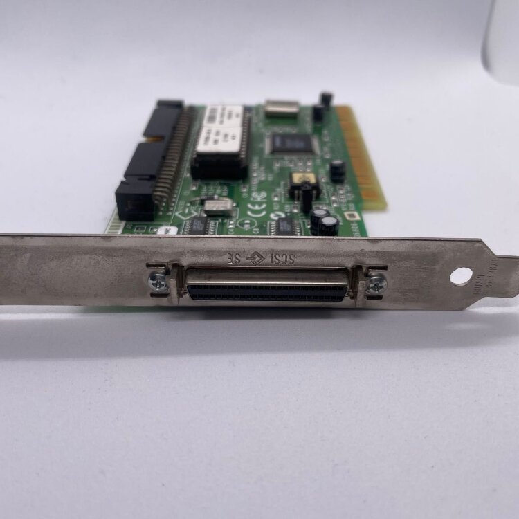 Контроллер SCSI AHA-2930CU (PCI)