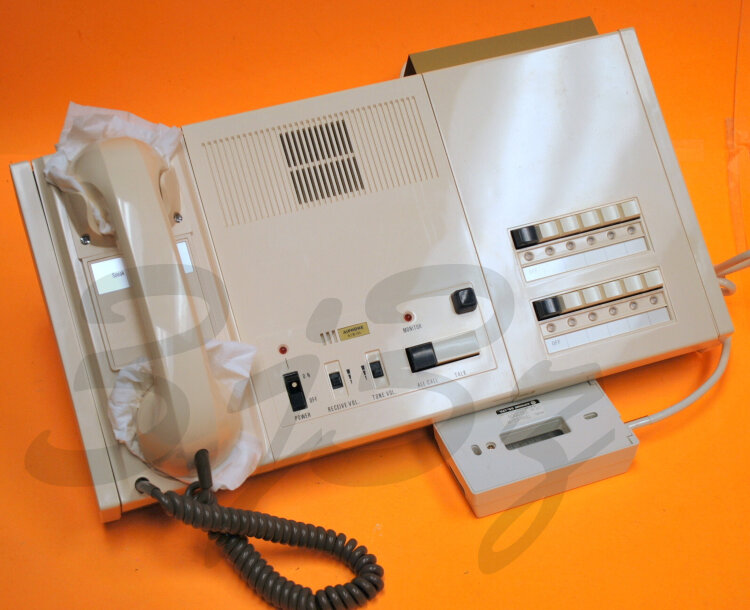 AIPHONE NDR-10A — 10-канальная мастер-станция с трубкой